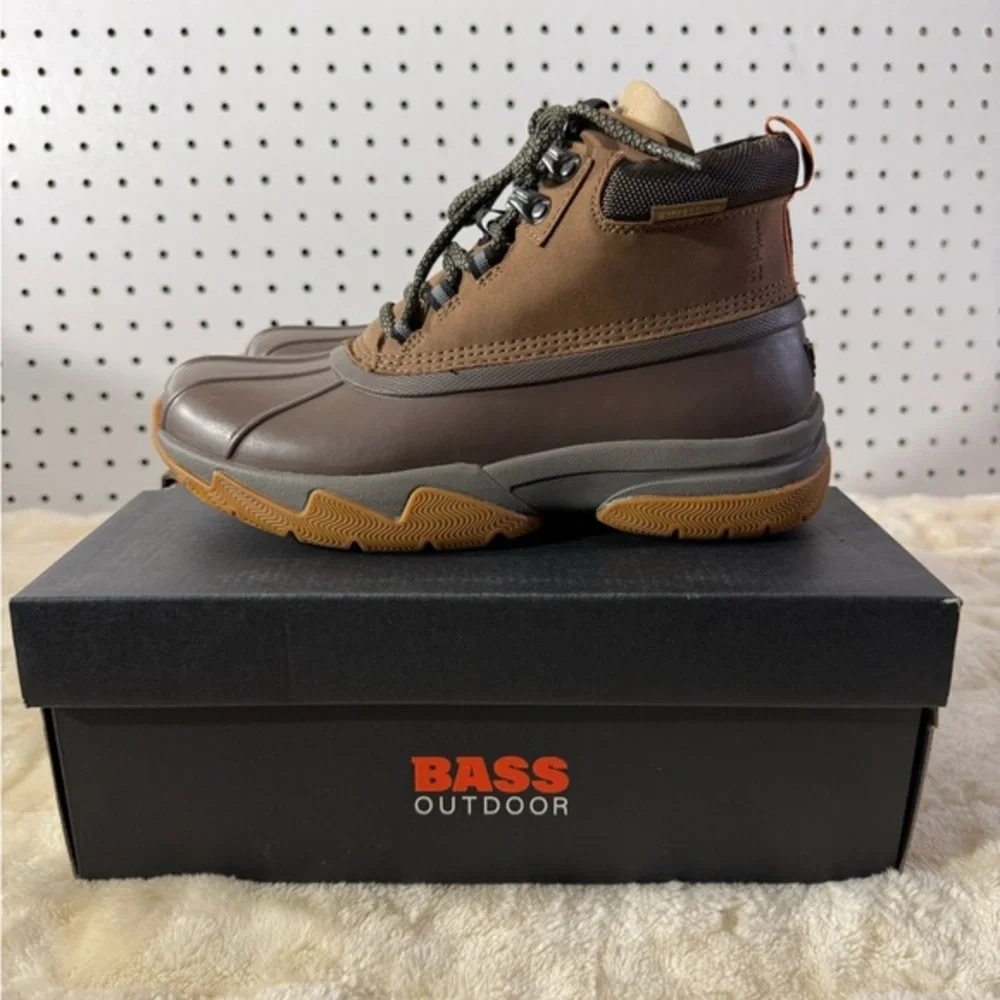 Bass Outdoor Field Duck Boots Brown Men’s‎ 7 NEW With Box